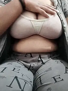 priya hot 69 online show from October 2025 09:18:02 AM