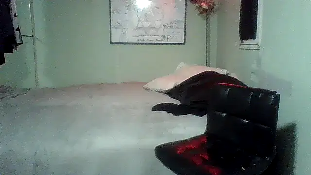 Snapshot of B3toBaby chatting on May 2026 02:38:01 AM B3toBaby online show from May 2026 02:38:01 AM