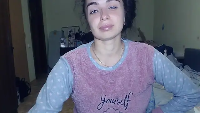 Melanie Lee online show from December 2024 07:26:02 PM
