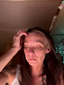 Kacinichole online show from September 2025 01:55:02 PM