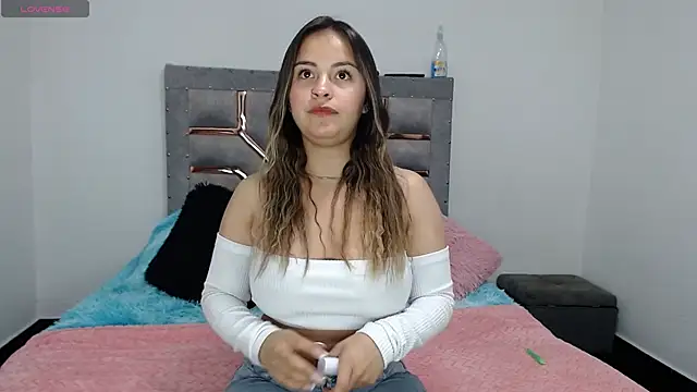 Snapshot of 20_Scarlett_Rose_ chatting on September 2025 09:31:02 PM 20 Scarlett Rose online show from September 2025 09:31:02 PM