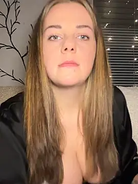 Snapshot of ItsLxsa chatting on September 2025 10:26:01 PM ItsLxsa online show from September 2025 10:26:01 PM