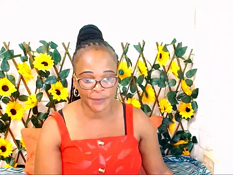 EbonyBloom69 online show from December 2025 05:18:02 PM