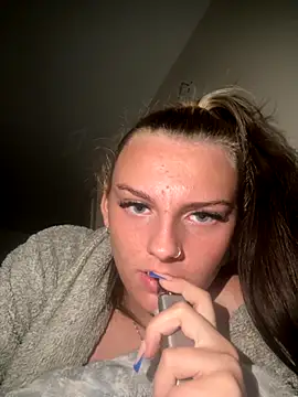 Snapshot of Summer21k chatting on September 2025 01:51:02 AM Summer21k online show from September 2025 01:51:02 AM