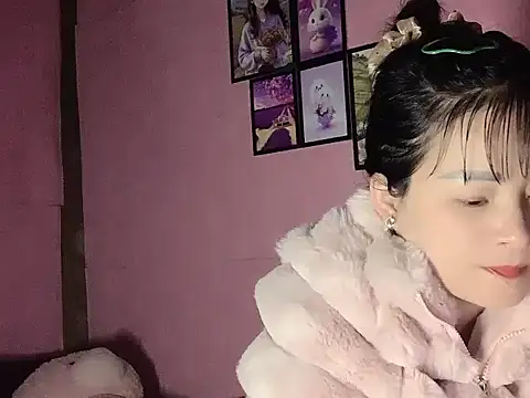 Star-sweet online show from November 2025 04:36:02 AM