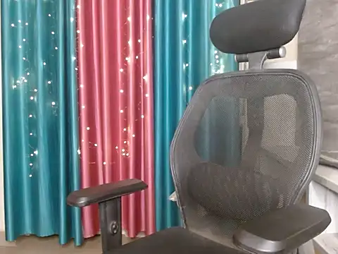 Your candy 47 online show from November 2025 03:26:02 PM