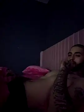 Snapshot of Pitudo786 chatting on October 2025 05:15:02 PM Pitudo786 online show from October 2025 05:15:02 PM