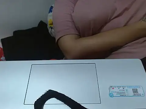 Snapshot of Nataliya_Singh chatting on April 2026 05:43:01 PM Nataliya Singh online show from April 2026 05:43:01 PM