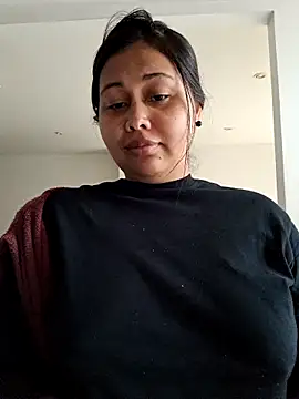 Alessandraa- online show from October 2025 09:21:02 PM