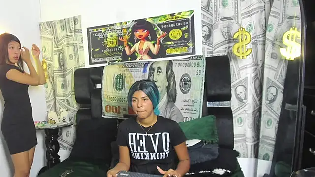 Snapshot of Latin_Girls0 chatting on September 2025 04:23:01 AM Latin Girls0 online show from September 2025 04:23:01 AM