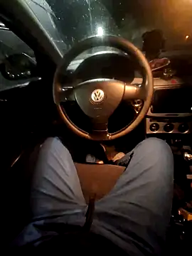 Snapshot of Mlody991112 chatting on October 2025 08:39:01 PM Mlody991112 online show from October 2025 08:39:01 PM