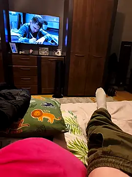 Snapshot of Mlody991112 chatting on October 2025 07:09:02 PM Mlody991112 online show from October 2025 07:09:02 PM