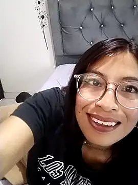 Megan Darcy online show from March 2026 05:44:01 AM