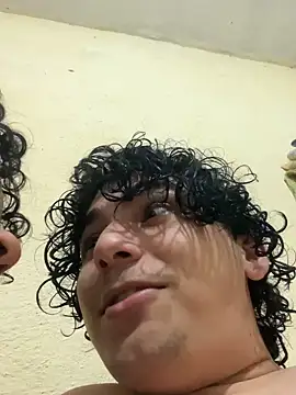 Snapshot of Casal-foda_braba chatting on June 2026 09:50:02 PM Casal-foda braba online show from June 2026 09:50:02 PM