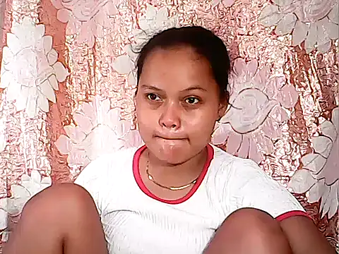 Snapshot of Exotichotpeanut-pinay chatting on September 2025 02:00:02 AM Exotichotpeanut-pinay online show from September 2025 02:00:02 AM