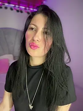 Snapshot of Mia_salinass chatting on April 2026 11:02:02 PM Mia salinass online show from April 2026 11:02:02 PM