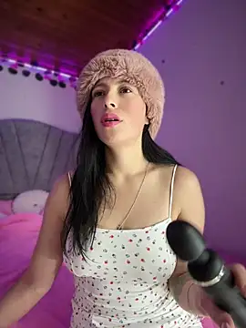 Snapshot of Mia_salinass chatting on May 2026 05:57:02 AM Mia salinass online show from May 2026 05:57:02 AM