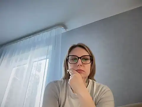 Snapshot of NikexPretty chatting on April 2026 05:23:01 AM NikexPretty online show from April 2026 05:23:01 AM