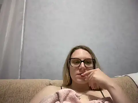 Snapshot of NikexPretty chatting on May 2026 07:22:02 PM NikexPretty online show from May 2026 07:22:02 PM