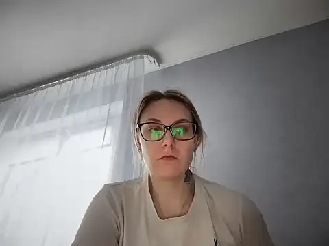 Snapshot of NikexPretty chatting on May 2026 08:31:01 AM NikexPretty online show from May 2026 08:31:01 AM