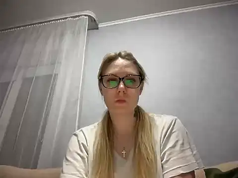 Snapshot of NikexPretty chatting on May 2026 07:43:02 PM NikexPretty online show from May 2026 07:43:02 PM