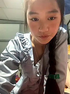 -Lie-06 online show from September 2025 04:23:01 AM