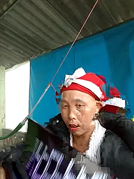 me-cute online show from November 2025 12:23:01 AM