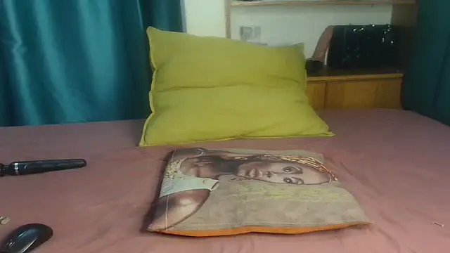 Keishaa-77 online show from March 2026 02:26:01 AM