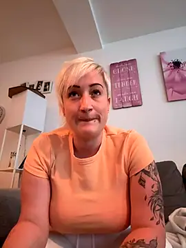 Rozendefotz online show from September 2025 04:19:02 PM