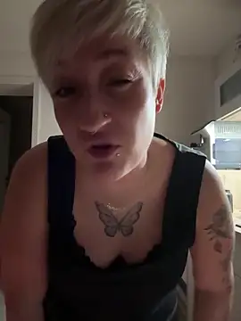 Rozendefotz online show from December 2025 06:28:01 AM