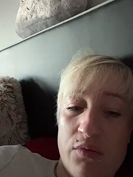 Rozendefotz online show from February 2026 06:34:02 AM