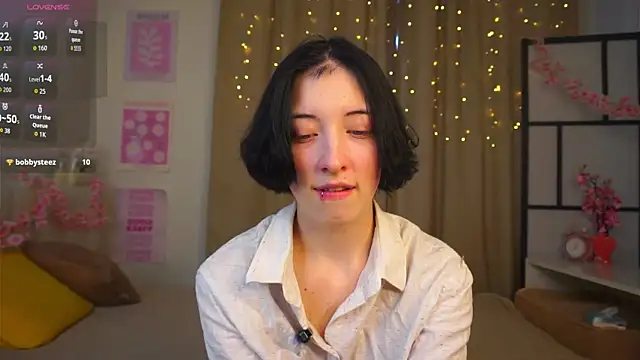 JuanaFriesz online show from February 2026 09:19:01 AM