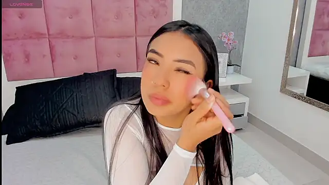 Snapshot of missconnor chatting on September 2025 12:41:02 PM missconnor online show from September 2025 12:41:02 PM