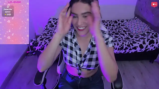 megaan cb online show from November 2025 02:05:01 PM