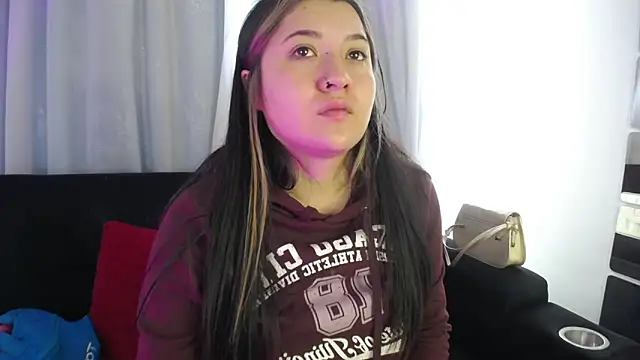 Snapshot of Annie_A_ chatting on September 2025 08:34:02 PM Annie A online show from September 2025 08:34:02 PM