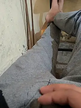 bigdick lickingexpert08 online show from October 2025 08:18:02 AM