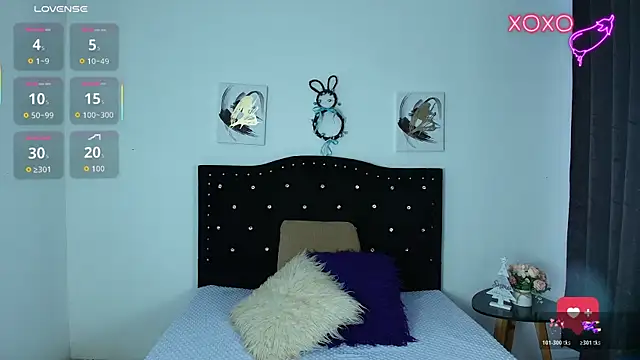 SammySmall F w online show from December 2025 10:37:02 PM