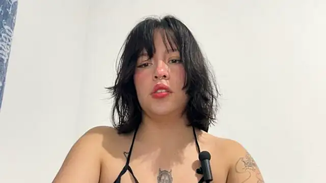 aliciia 23 online show from October 2025 02:55:02 AM