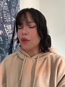 aliciia 23 online show from October 2025 07:41:01 PM