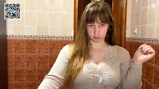 MaroonMoon  online show from March 2026 07:47:02 PM