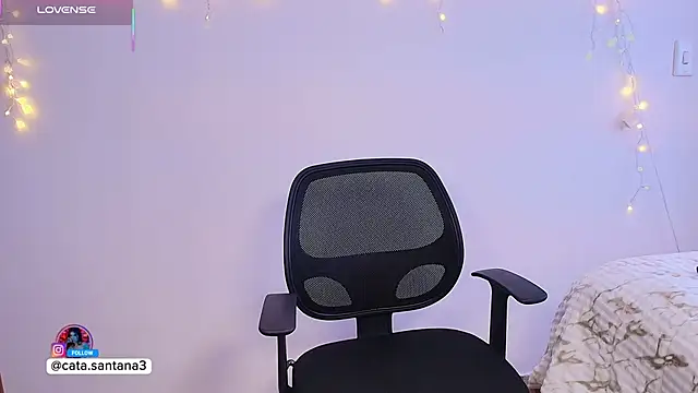 Snapshot of Cataliina_Santhana chatting on December 2025 06:47:01 PM Cataliina Santhana online show from December 2025 06:47:01 PM