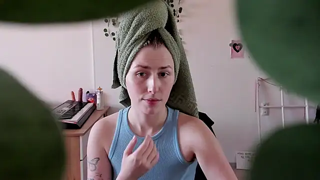 VesperaCeleste online show from March 2026 10:00:02 AM