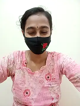 Snapshot of Softecho-03 chatting on October 2025 12:01:02 PM Softecho-03 online show from October 2025 12:01:02 PM