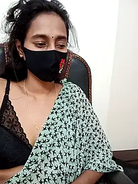 Snapshot of Softecho-03 chatting on November 2025 09:05:02 PM Softecho-03 online show from November 2025 09:05:02 PM