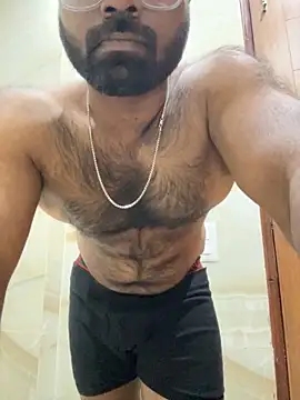 DJLOVE280825 online show from April 2026 09:42:02 PM