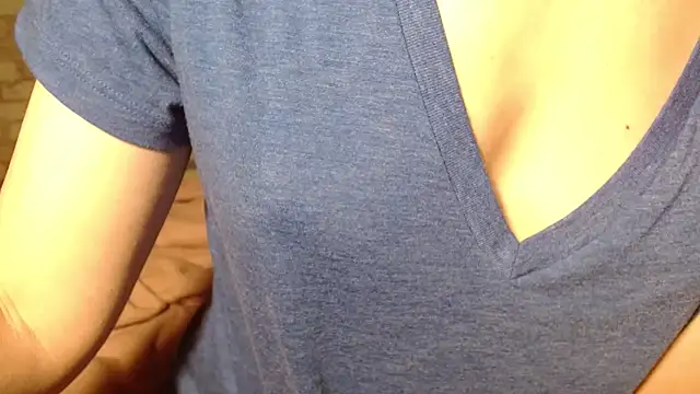 LorraineOSun online show from April 2026 06:44:02 PM