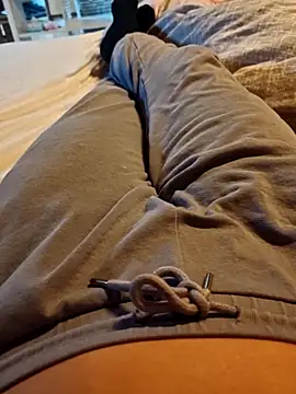 Snapshot of Horny_mummy chatting on November 2025 02:19:02 PM Horny mummy online show from November 2025 02:19:02 PM