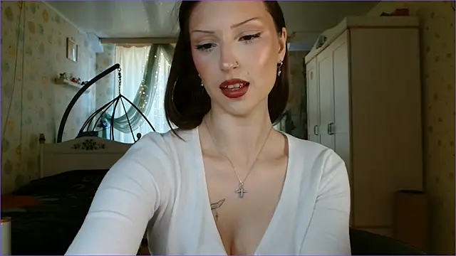 RuxaShade online show from February 2026 10:42:02 AM