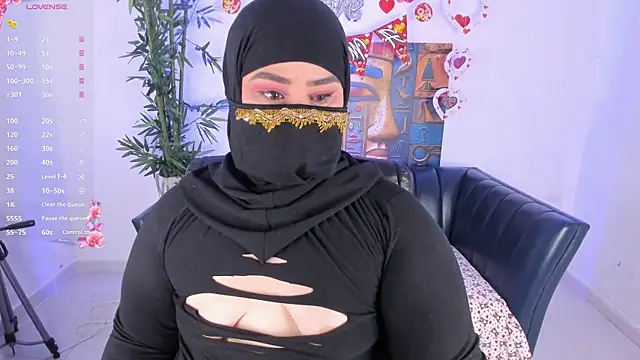 samanee konn online show from April 2026 07:08:01 PM