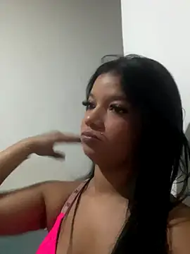 lola bn online show from October 2025 11:47:02 PM